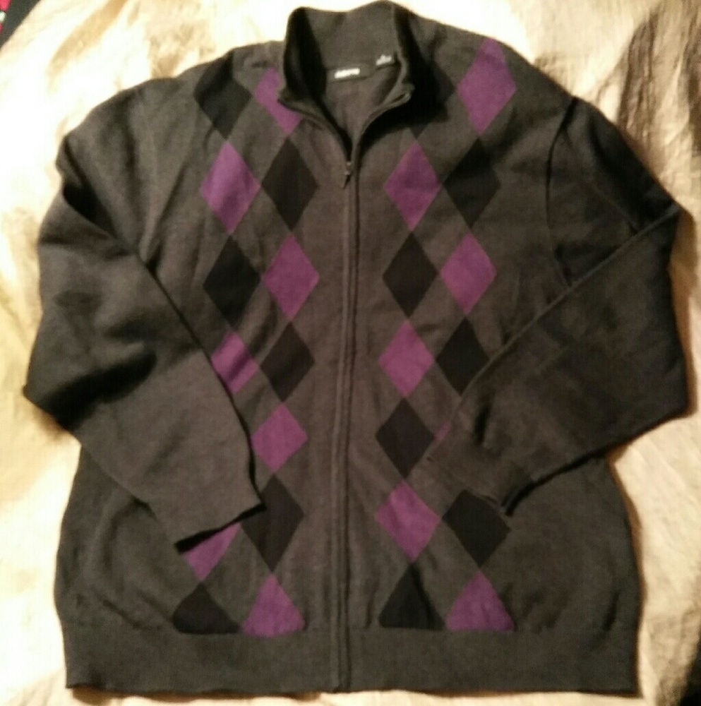 Claiborne Men's Argyle pattern zip up cardigan XL